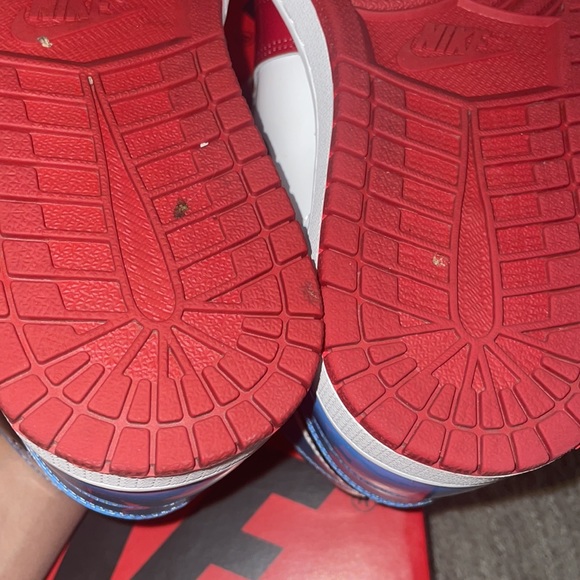 Nike Air Jordan 1 High - Picture 10 of 10